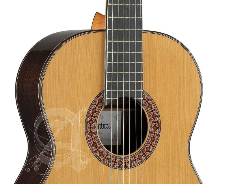 Guitarra clásica Alhambra 8P